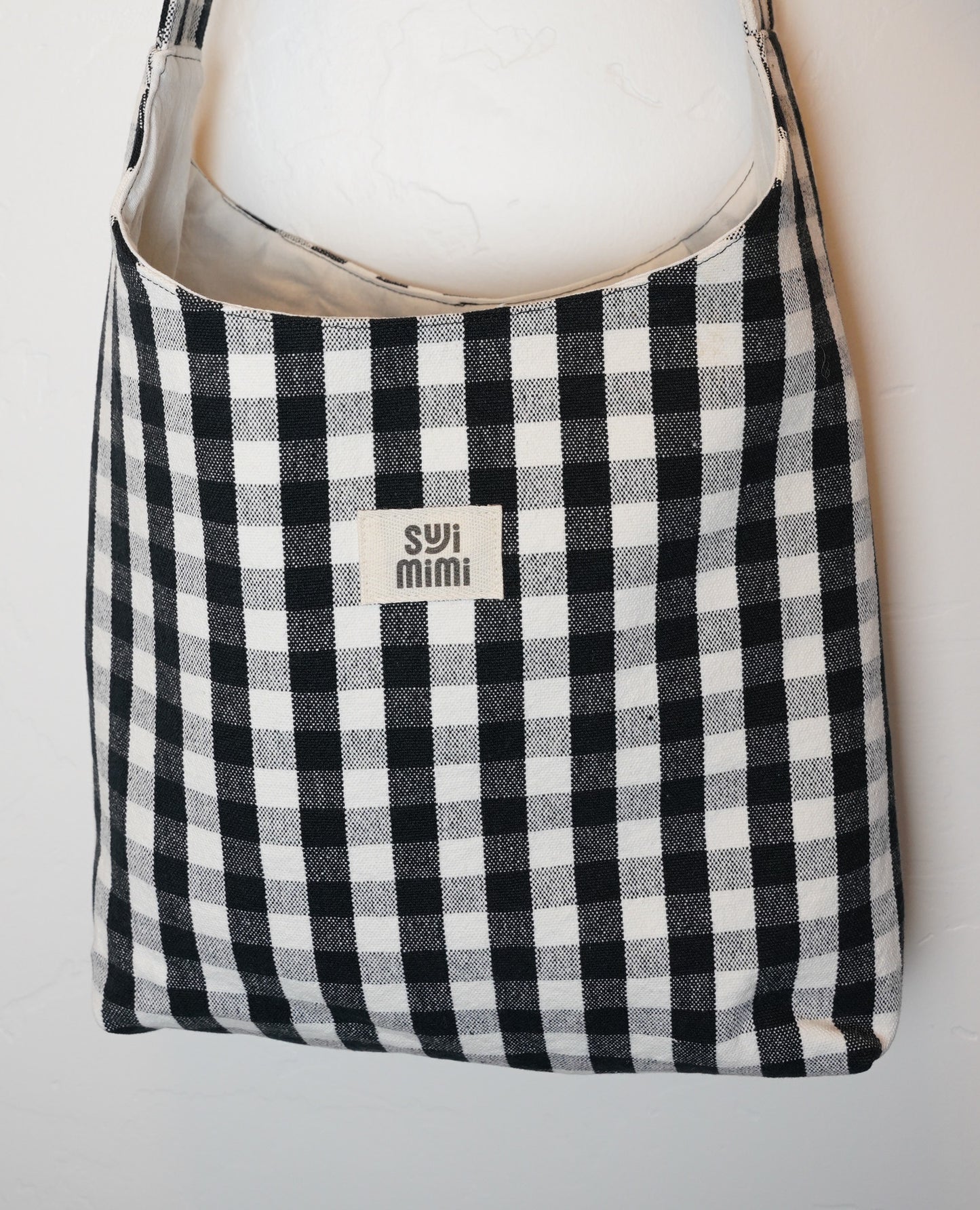 Everyday Shoulder Bag - Classic Gingham