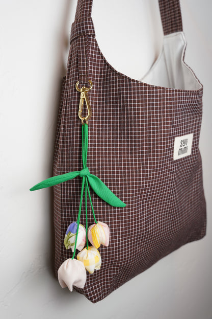 Everyday Shoulder Bag - Check Yes Brown